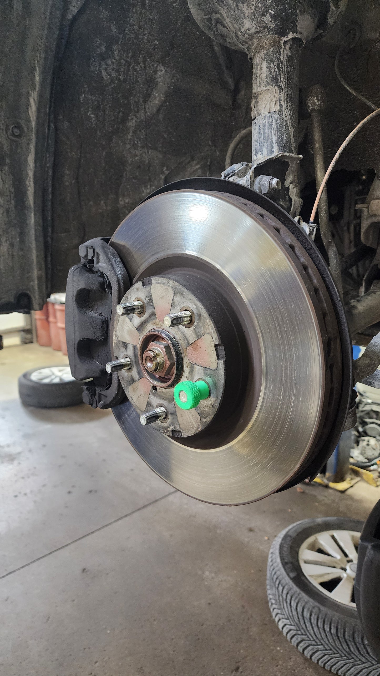 Rotor Hold Down M12x1.25 (Subaru)